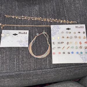 Lot of girls jewelry